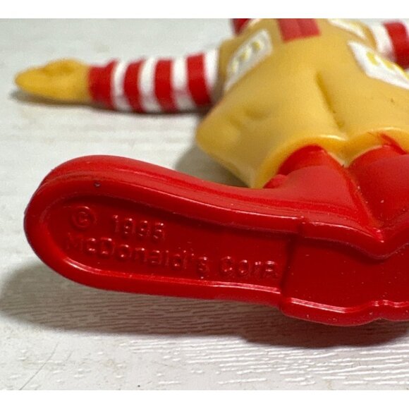 McDonalds Ronald McDonald PVC Figurine Vintage Collectible Toy 1995 3" - Picture 5 of 7